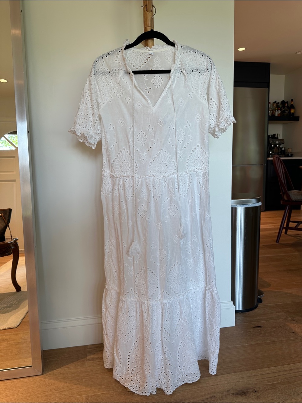 Women’s White Eyelet Midi Dress size M